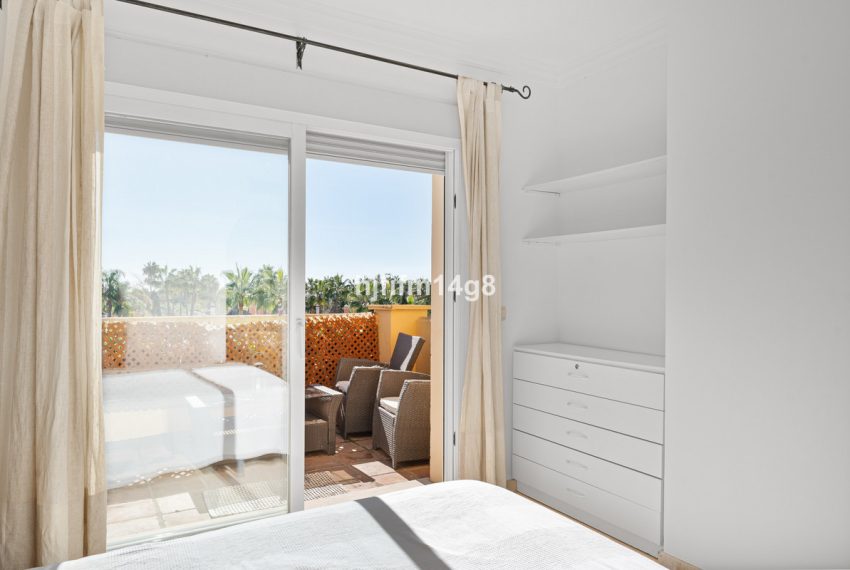 R4967230-Townhouse-For-Sale-Nueva-Andalucia-Terraced-3-Beds-280-Built-11