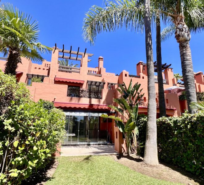 R4969243-Image 1-Terraced - 3 Beds - 283 Built