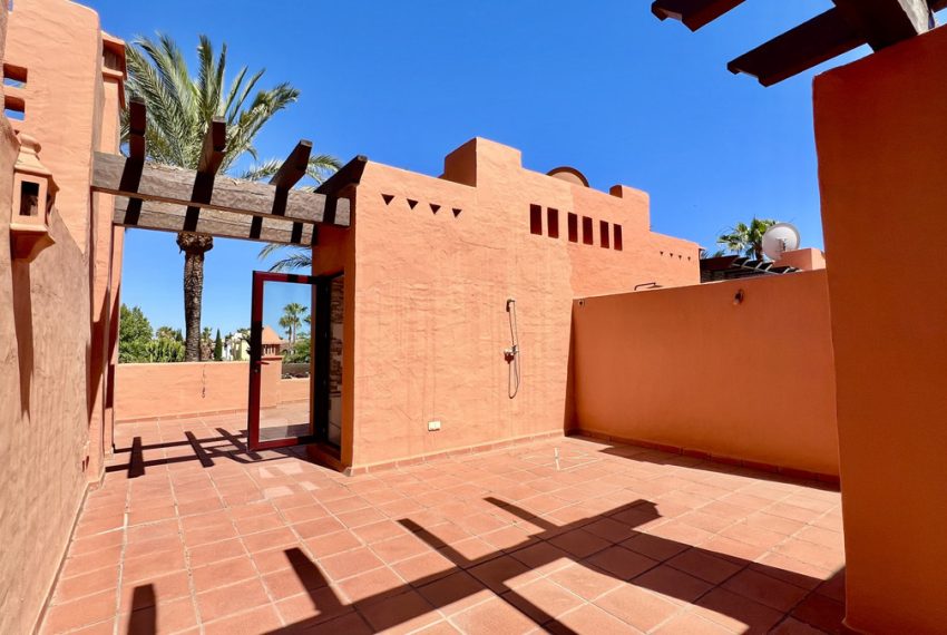 R4969243-Townhouse-For-Sale-The-Golden-Mile-Terraced-3-Beds-283-Built-8