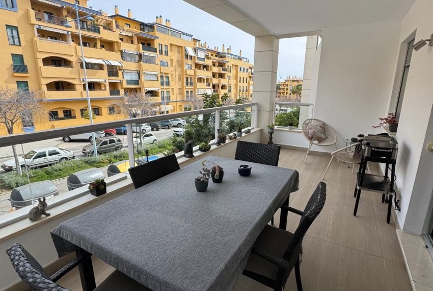R4969795-Apartment-For-Sale-San-Pedro-de-Alcantara-Middle-Floor-3-Beds-121-Built