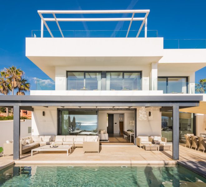 R2576927-Image 1-Detached - 6 Beds - 436 Built