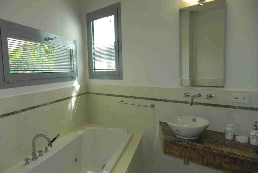 R2662976-Villa-For-Sale-Sierra-Blanca-Semi-Detached-4-Beds-421-Built-13