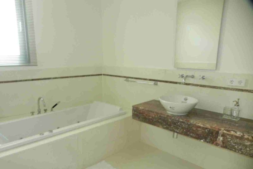 R2662976-Villa-For-Sale-Sierra-Blanca-Semi-Detached-4-Beds-421-Built-7