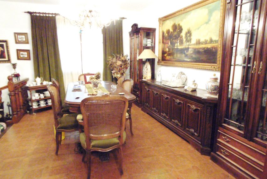 R3240280-Villa-For-Sale-Coin-Detached-6-Beds-473-Built-9