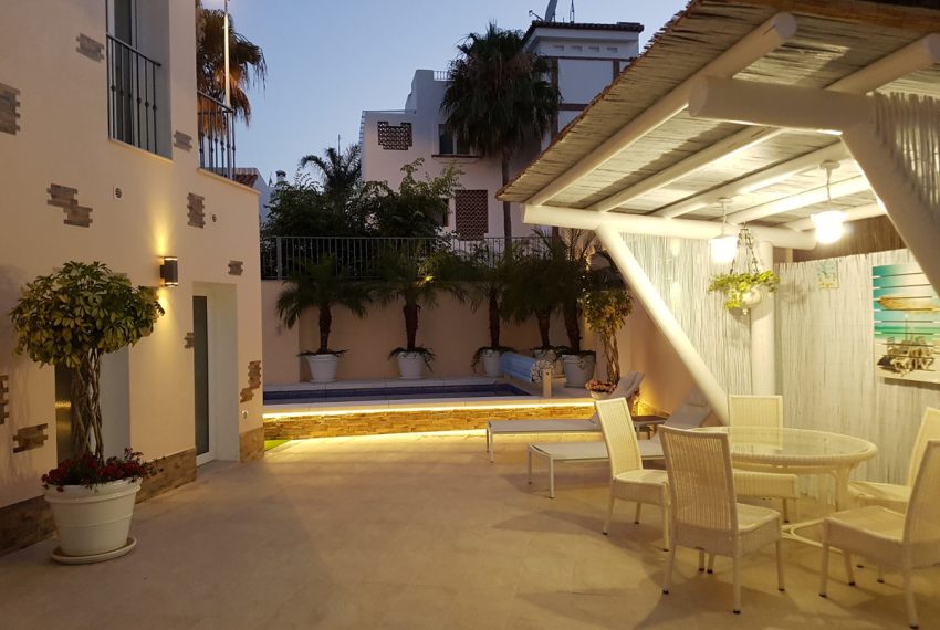 R3266584-Villa-For-Sale-Marbella-Detached-3-Beds-241-Built-10
