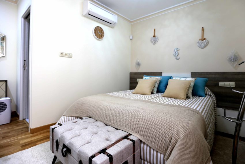R3266584-Villa-For-Sale-Marbella-Detached-3-Beds-241-Built-8
