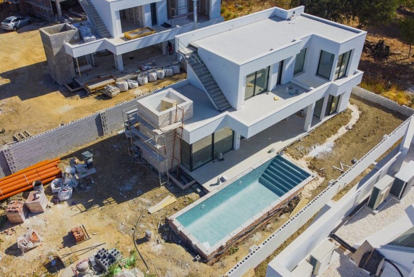 R4014661-Villa-For-Sale-Atalaya-Detached-6-Beds-412-Built-1