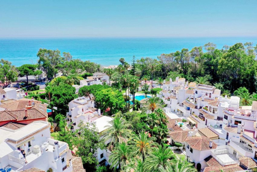 R4126801-Apartment-For-Sale-Elviria-Penthouse-4-Beds-205-Built-16