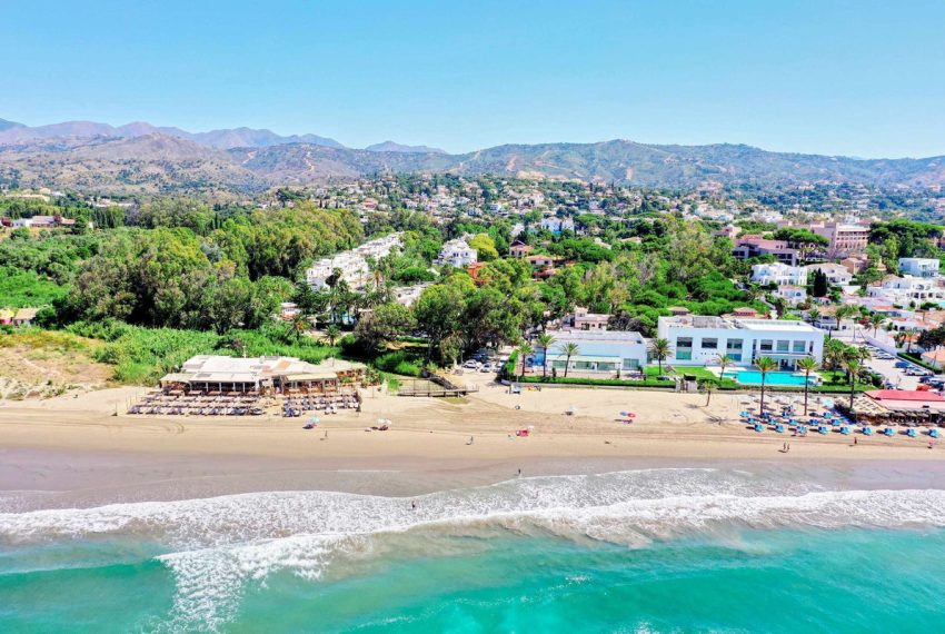 R4126801-Apartment-For-Sale-Elviria-Penthouse-4-Beds-205-Built-4