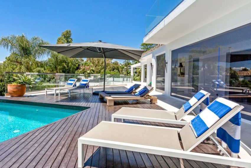 R4145284-Villa-For-Sale-Las-Chapas-Detached-7-Beds-1000-Built-14