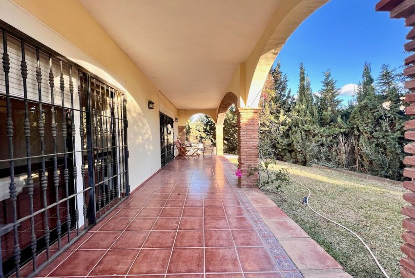 R4221124-Villa-For-Sale-Calahonda-Detached-3-Beds-143-Built-1