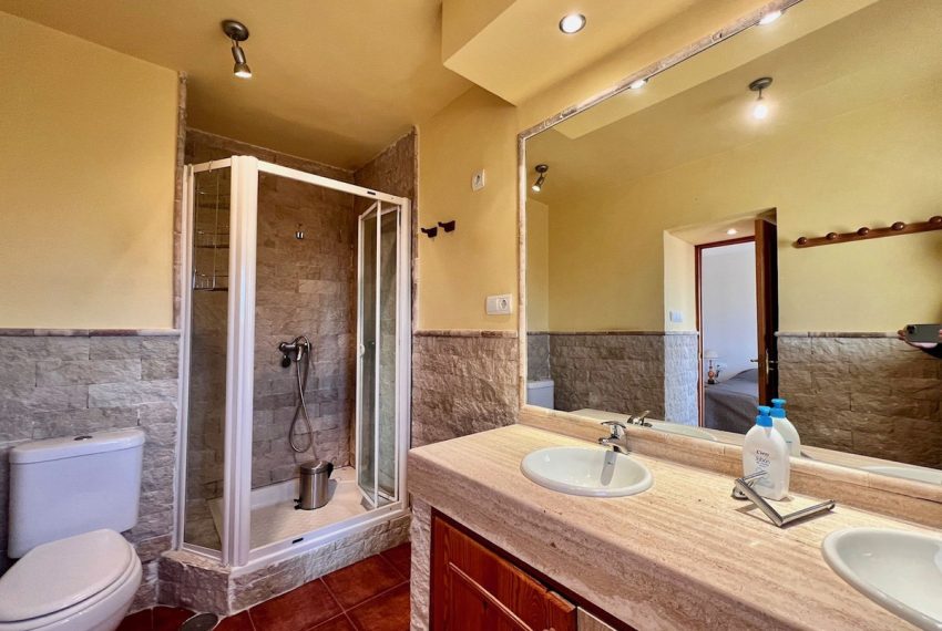 R4221124-Villa-For-Sale-Calahonda-Detached-3-Beds-143-Built-11