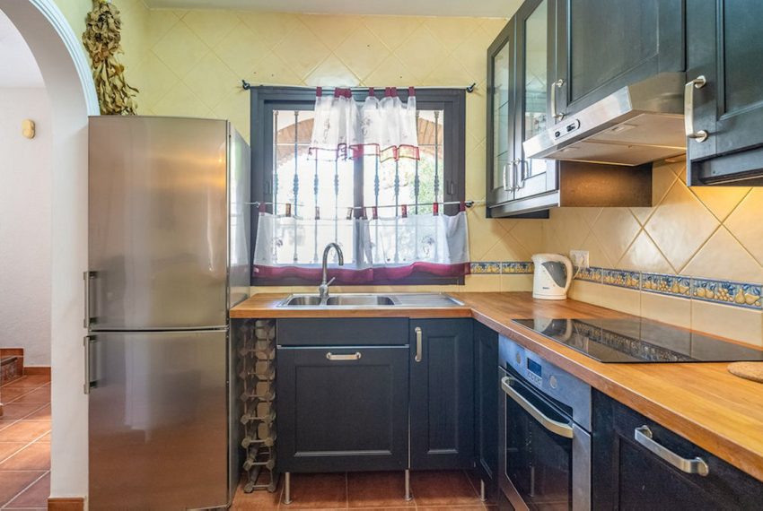 R4221124-Villa-For-Sale-Calahonda-Detached-3-Beds-143-Built-9