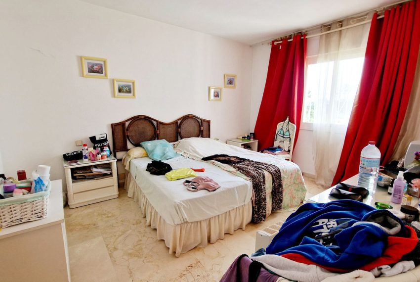 R4252408-Apartment-For-Sale-Estepona-Penthouse-2-Beds-90-Built-11