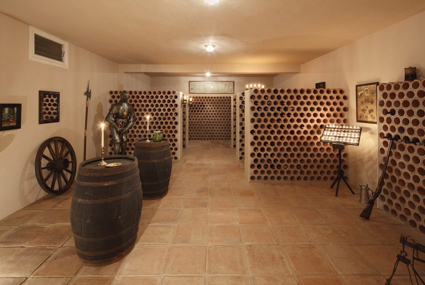 R4300657-Villa-For-Sale-Rio-Real-Detached-10-Beds-2650-Built-17