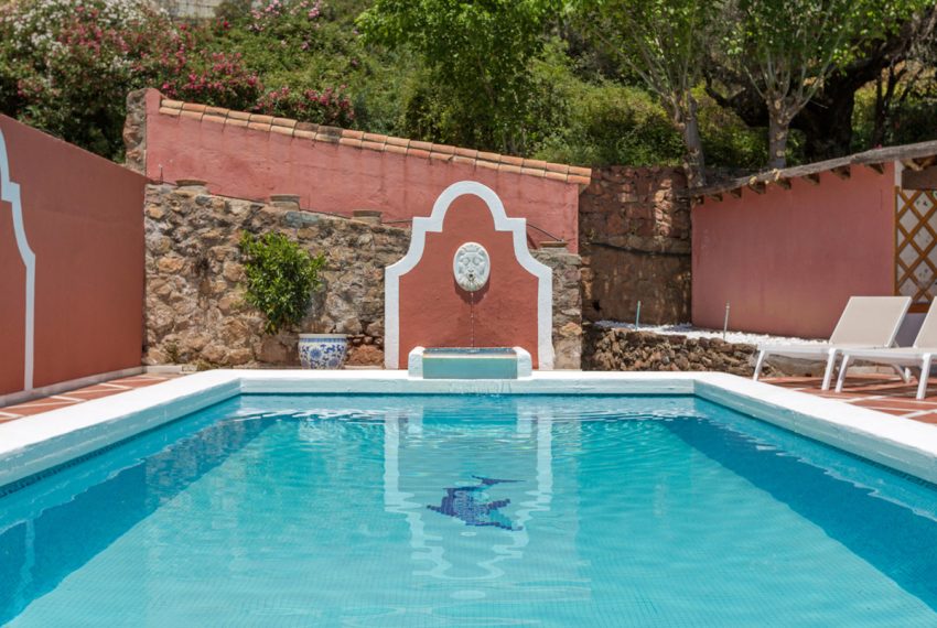 R4301005-Villa-For-Sale-Benahavis-Detached-14-Beds-1019-Built-8