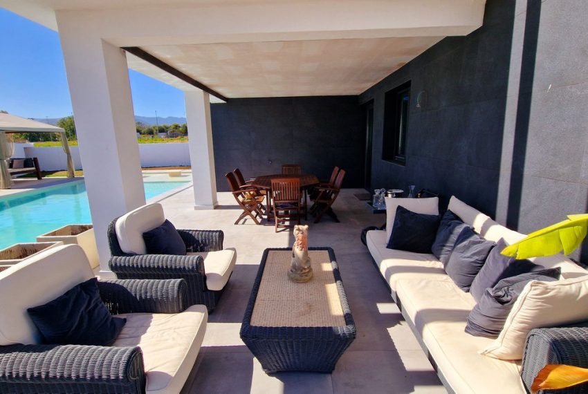 R4352458-Villa-For-Sale-San-Pedro-de-Alcantara-Detached-3-Beds-238-Built-5
