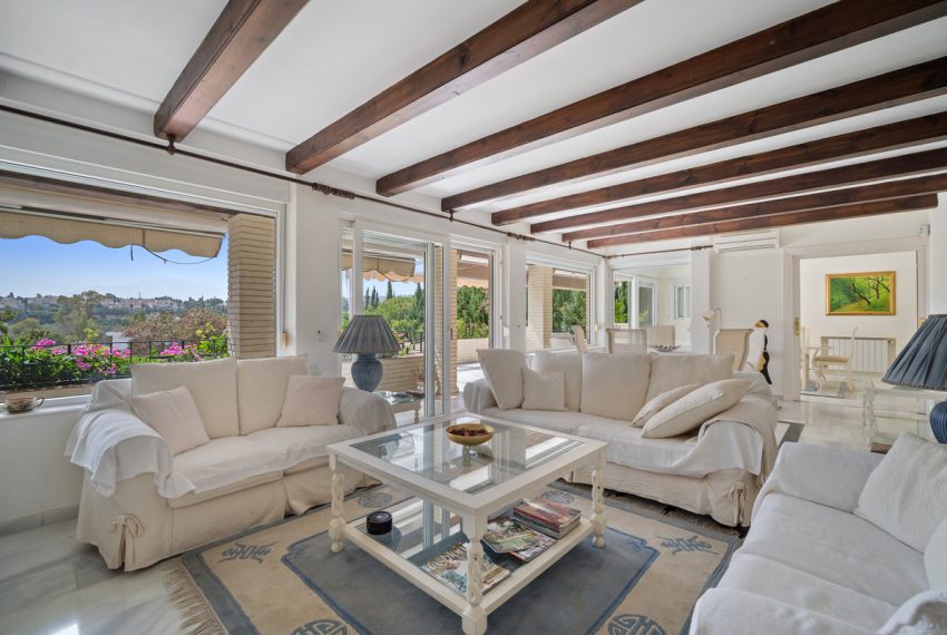 R4380433-Villa-For-Sale-Guadalmina-Alta-Detached-4-Beds-307-Built-6