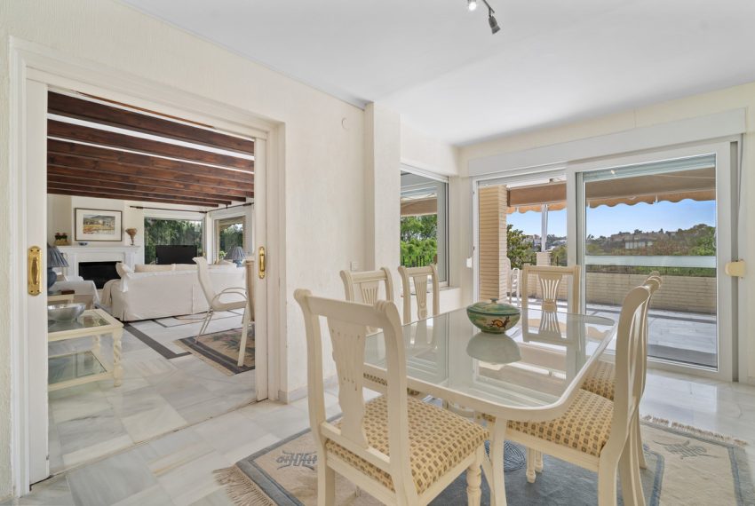 R4380433-Villa-For-Sale-Guadalmina-Alta-Detached-4-Beds-307-Built-9