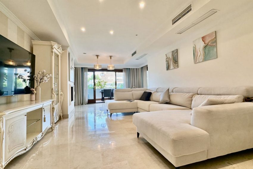 R4418494-Apartment-For-Sale-The-Golden-Mile-Middle-Floor-3-Beds-153-Built-6