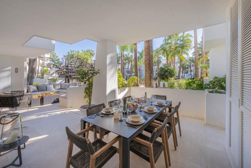 R4442599-Apartment-For-Sale-The-Golden-Mile-Ground-Floor-3-Beds-138-Built-4