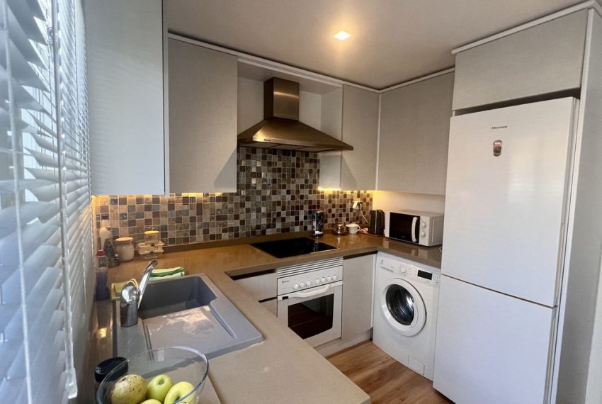 R4588066-Apartment-For-Sale-Nueva-Andalucia-Penthouse-1-Beds-75-Built-8