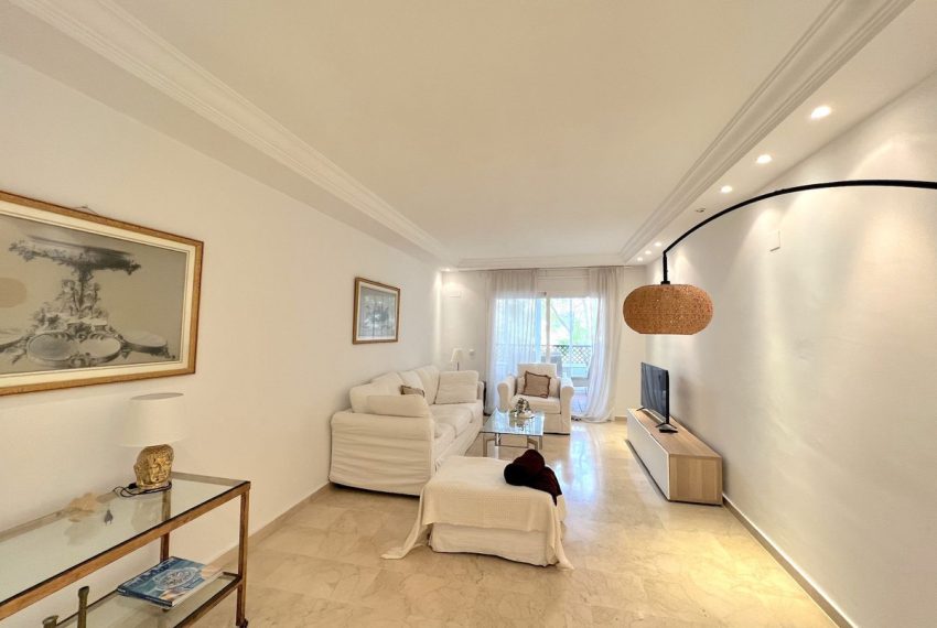 R4605868-Apartment-For-Sale-Puerto-Banus-Middle-Floor-3-Beds-107-Built