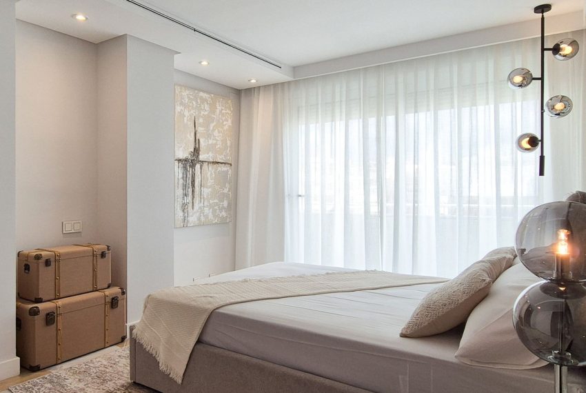 R4639708-Apartment-For-Sale-Marbella-Penthouse-Duplex-3-Beds-220-Built-11