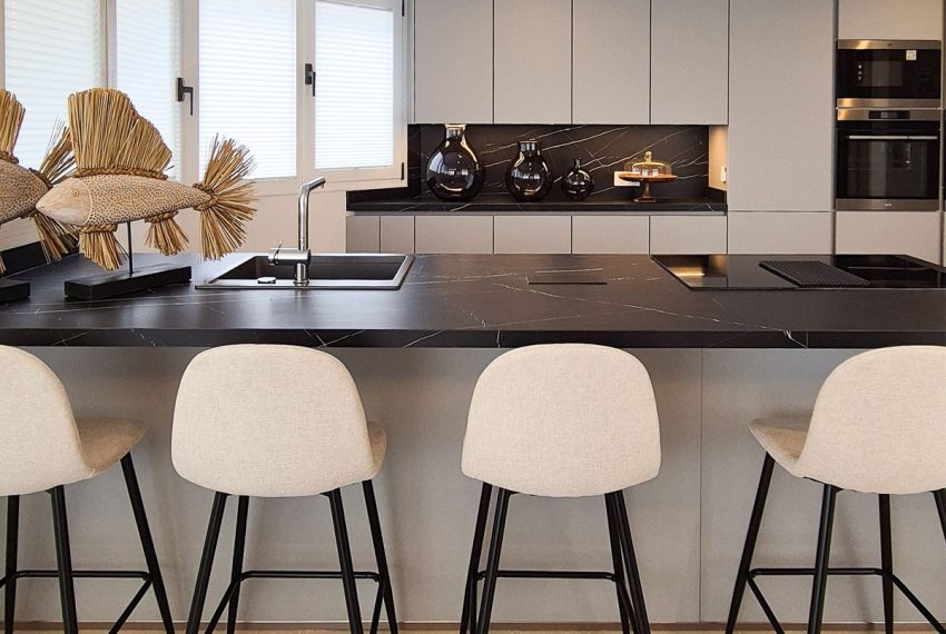 R4639708-Apartment-For-Sale-Marbella-Penthouse-Duplex-3-Beds-220-Built-3