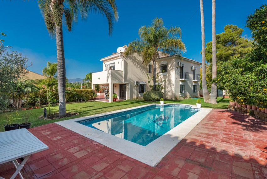 R4679689-Villa-For-Sale-San-Pedro-de-Alcantara-Detached-6-Beds-307-Built-11