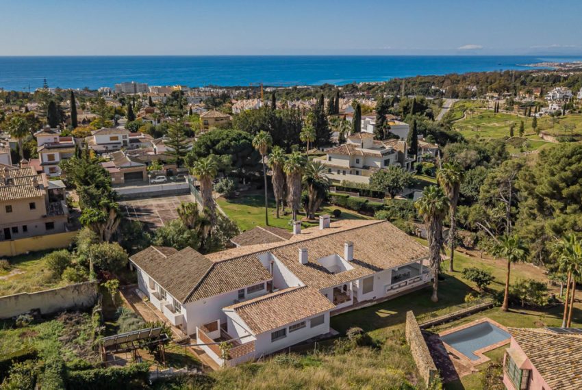 R4706245-Villa-For-Sale-Marbella-Detached-7-Beds-692-Built