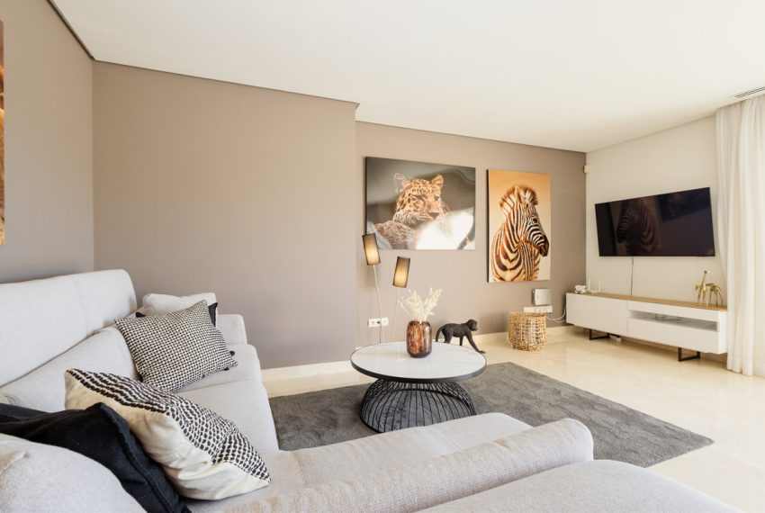 R4710028-Apartment-For-Sale-Nueva-Andalucia-Penthouse-3-Beds-259-Built-2