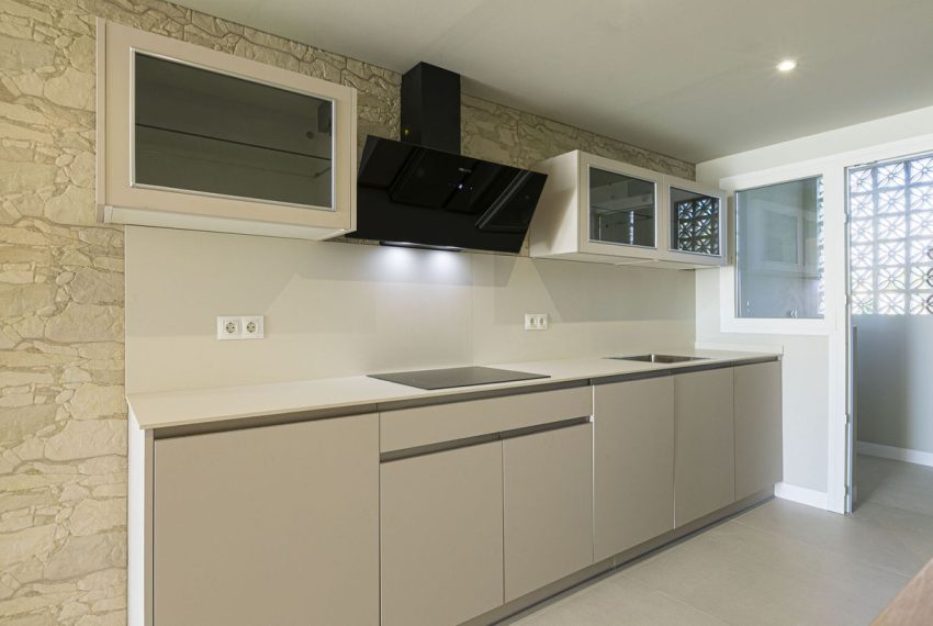 R4715638-Apartment-For-Sale-Nueva-Andalucia-Ground-Floor-2-Beds-143-Built-10