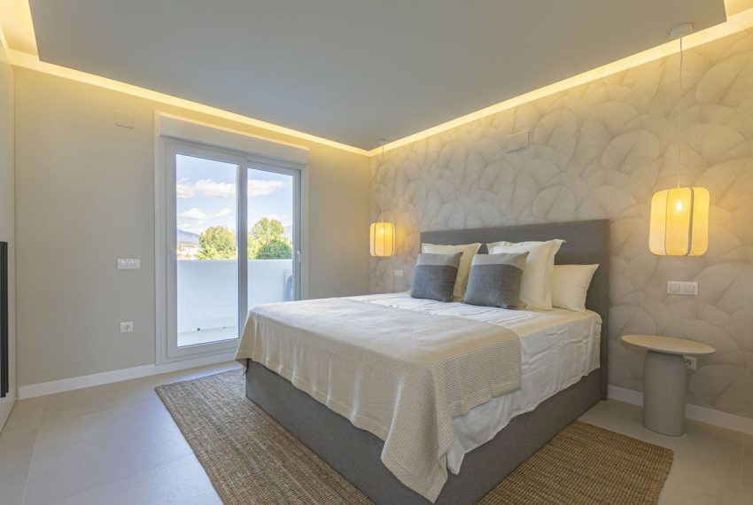 R4715638-Apartment-For-Sale-Nueva-Andalucia-Ground-Floor-2-Beds-143-Built-13