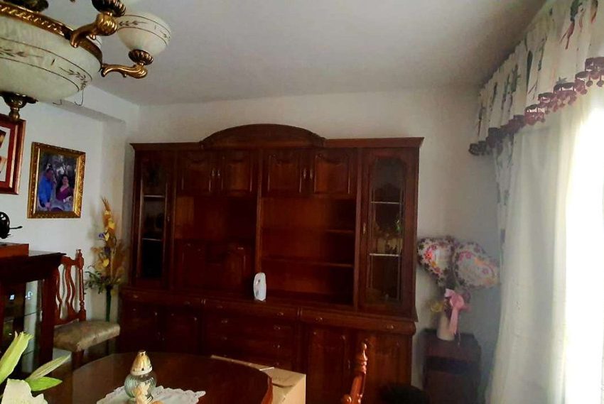 R4729213-Townhouse-For-Sale-Monda-Terraced-6-Beds-240-Built-3