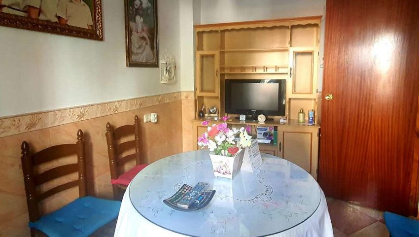 R4729213-Townhouse-For-Sale-Monda-Terraced-6-Beds-240-Built-4