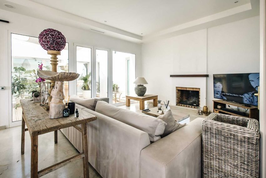 R4732555-Villa-For-Sale-New-Golden-Mile-Detached-5-Beds-397-Built-3