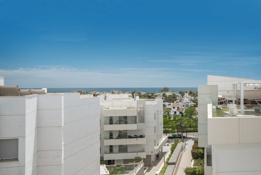 R4739725-Apartment-For-Sale-San-Pedro-de-Alcantara-Penthouse-Duplex-3-Beds-103-Built-2
