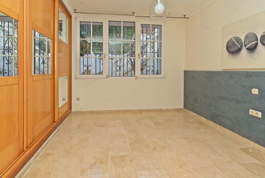 R4801399-Villa-For-Sale-Los-Monteros-Detached-6-Beds-570-Built-10