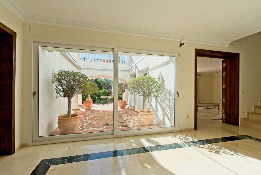 R4801399-Villa-For-Sale-Los-Monteros-Detached-6-Beds-570-Built-12