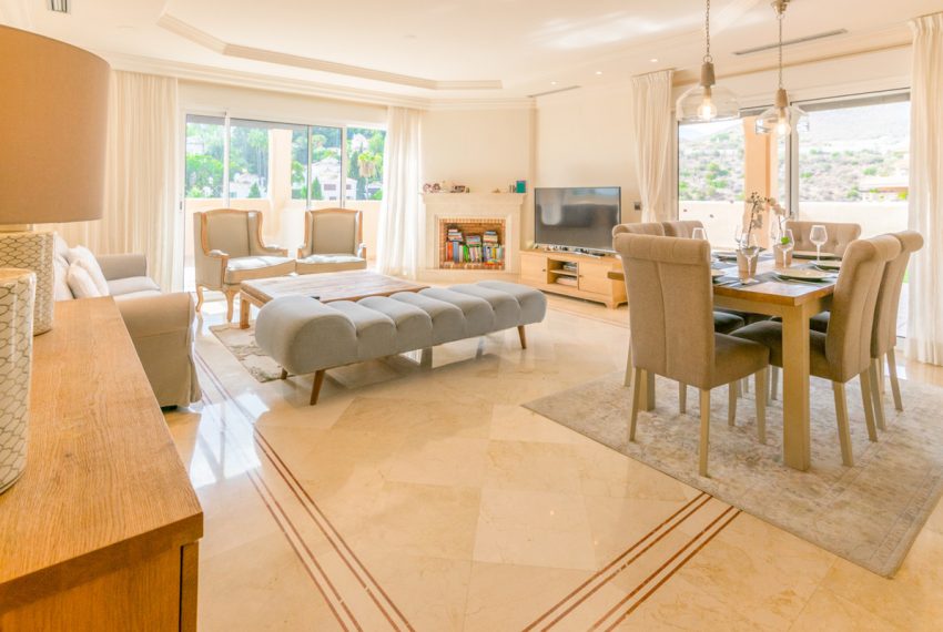 R4807924-Apartment-For-Sale-Nueva-Andalucia-Penthouse-3-Beds-160-Built-5