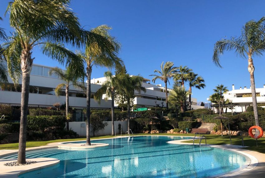 R4827421-Apartment-For-Sale-Nueva-Andalucia-Middle-Floor-2-Beds-108-Built