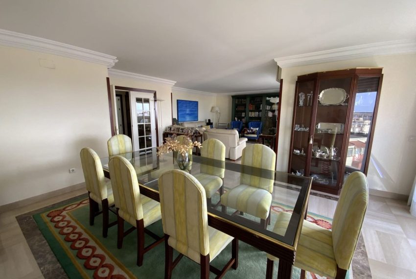 R4830736-Apartment-For-Sale-Marbella-Duplex-5-Beds-250-Built-6