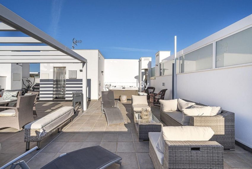 R4838695-Apartment-For-Sale-San-Pedro-de-Alcantara-Penthouse-Duplex-2-Beds-120-Built-4