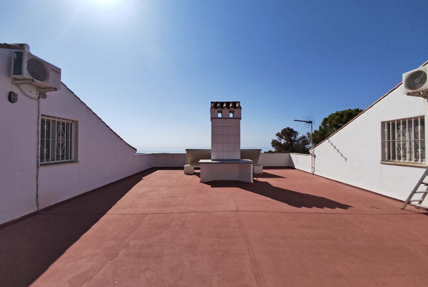 R4840030-Villa-For-Sale-Estepona-Detached-6-Beds-277-Built-10