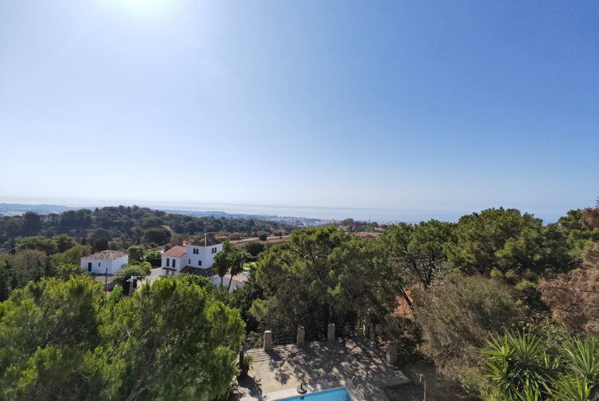 R4840030-Villa-For-Sale-Estepona-Detached-6-Beds-277-Built-11