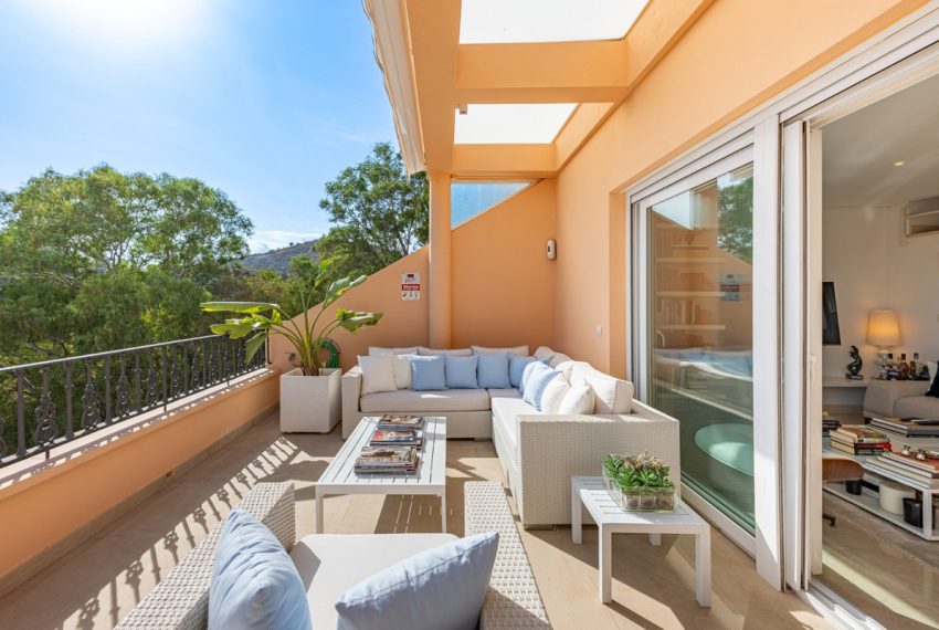 R4842076-Apartment-For-Sale-Nueva-Andalucia-Penthouse-2-Beds-189-Built-15