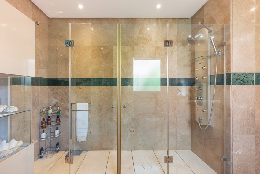 R4842076-Apartment-For-Sale-Nueva-Andalucia-Penthouse-2-Beds-189-Built-16