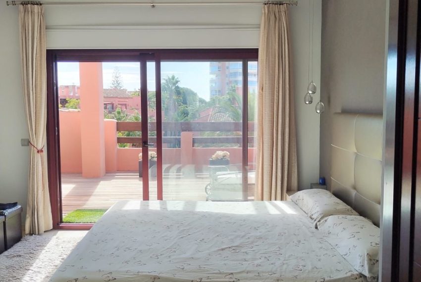R4846216-Apartment-For-Sale-Marbella-Penthouse-Duplex-4-Beds-293-Built-6