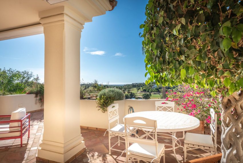 R4849942-Apartment-For-Sale-Nueva-Andalucia-Penthouse-Duplex-3-Beds-201-Built-3